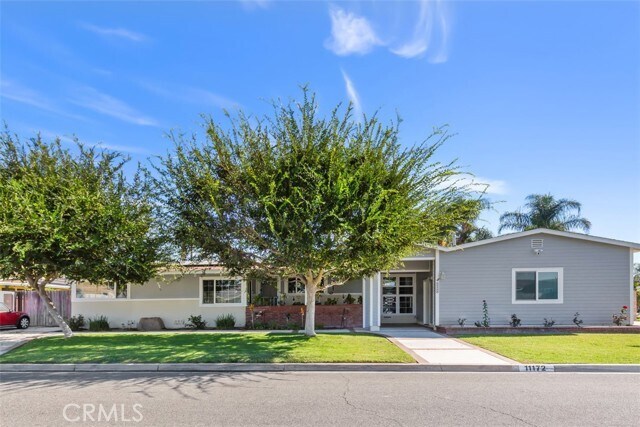 Building Photo - 11172 S Dallas Dr