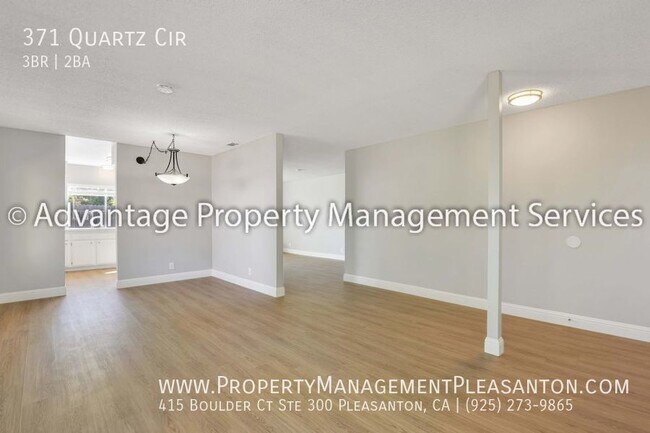 Foto del edificio - 3 bed, 2 bath, 1,280 sq. ft. single story ...
