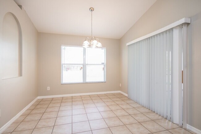 Foto del edificio - 3013 SW 4th Pl