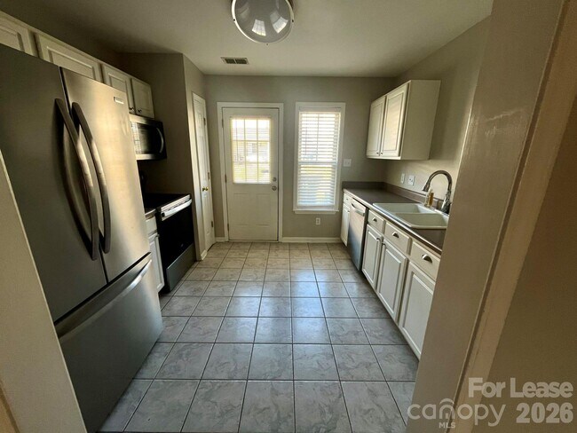 Foto del edificio - 16854 Bridgeton Ln