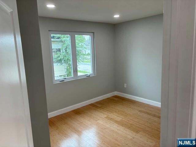 Foto del edificio - 86 Orange Ave