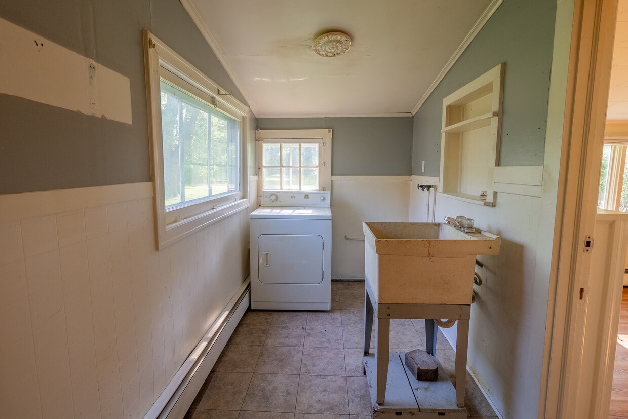 Foto del edificio - 2-702 Nash Rd