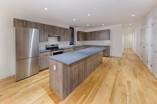 Primary Photo - 125 Rivington St