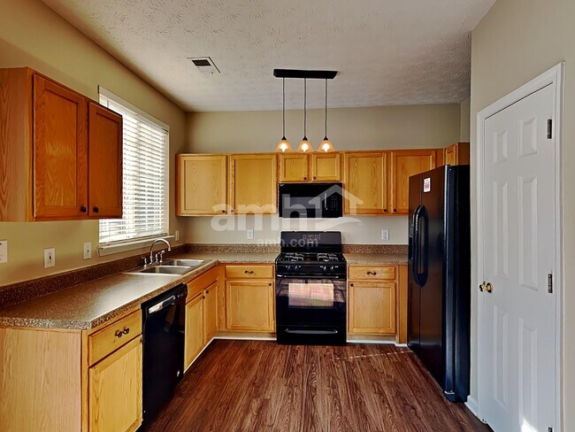 Foto del edificio - 408 Windcroft Cir NW