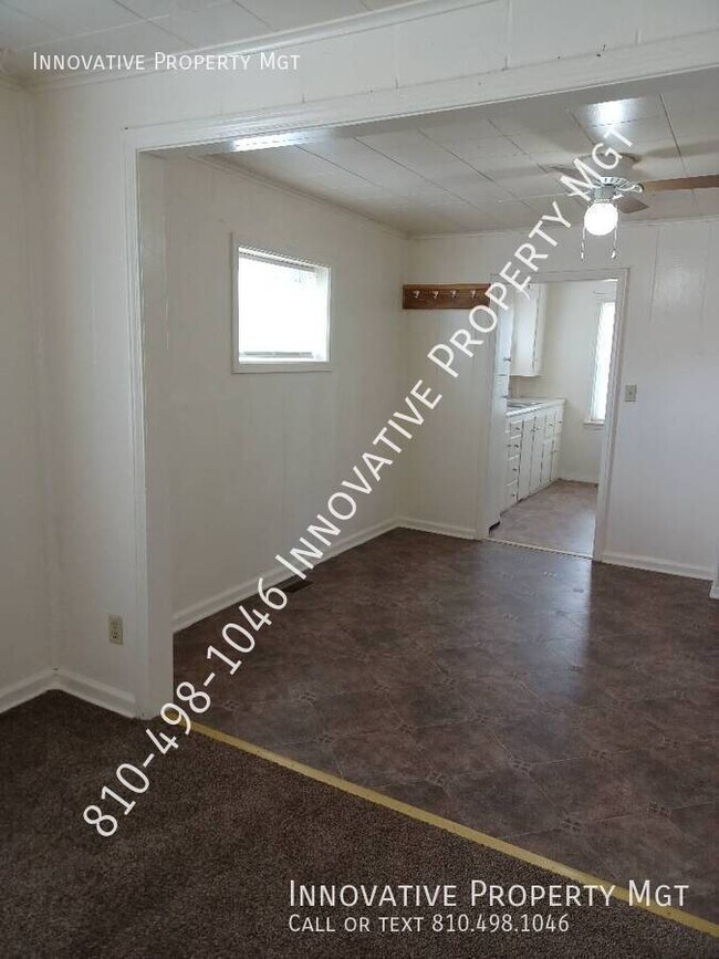 Foto del edificio - 2244 E Parkwood Ave