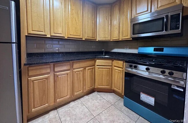 Foto del edificio - 590 E 178th St