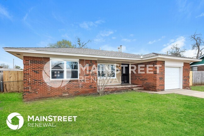 Building Photo - 624 E Towry Dr
