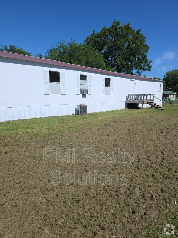 Building Photo - 305 W Dixieland Ave