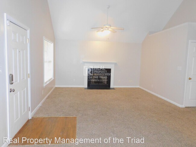 Building Photo - 3 br, 2 bath House - 1802 11th St