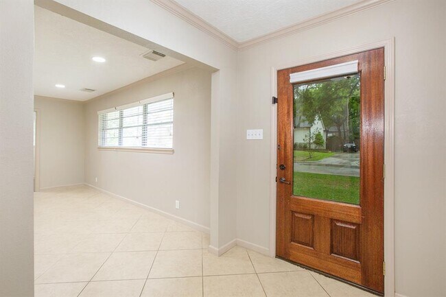 Foto del edificio - 10825 Long Shadow Ln