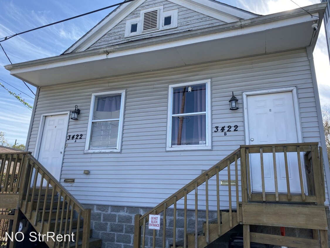 2 br, 2 bath House - 3422 Freret St. Apt. B - 2 br, 2 bath House - 3422 Freret St.  Apt. B