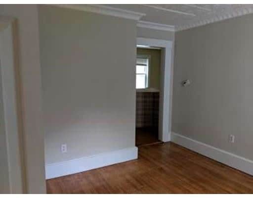 Building Photo - 34 Forest Ave