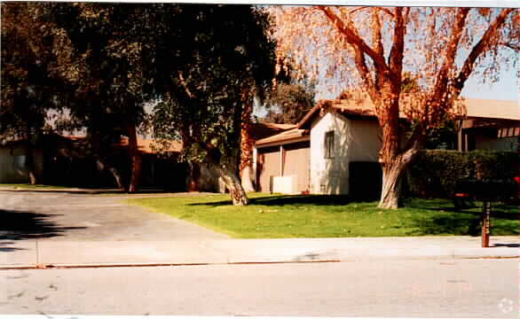 Primary Photo - 32425 Rancho Vista Dr