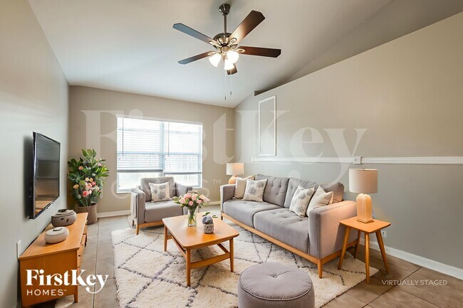 Foto del edificio - 1564 Deerfield Ave