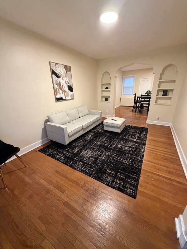 Foto del edificio - 507 E Cold Spring Ln