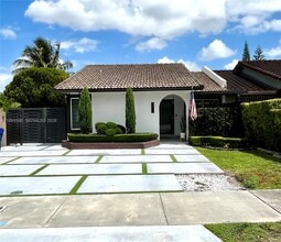 Building Photo - 511 SW 115th Ave
