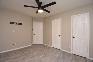 Building Photo - 23122 Beech Canyon Dr