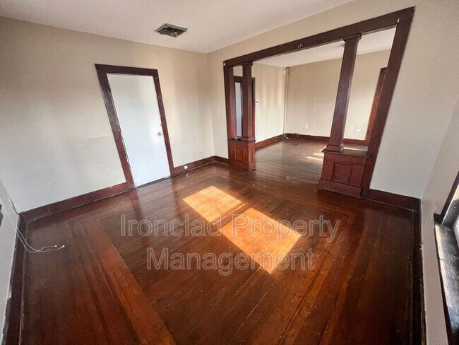 Foto del edificio - 15-17 Prescott St