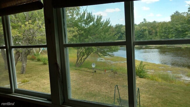Foto del edificio - 2 br, 1 bath House - 20 State Street