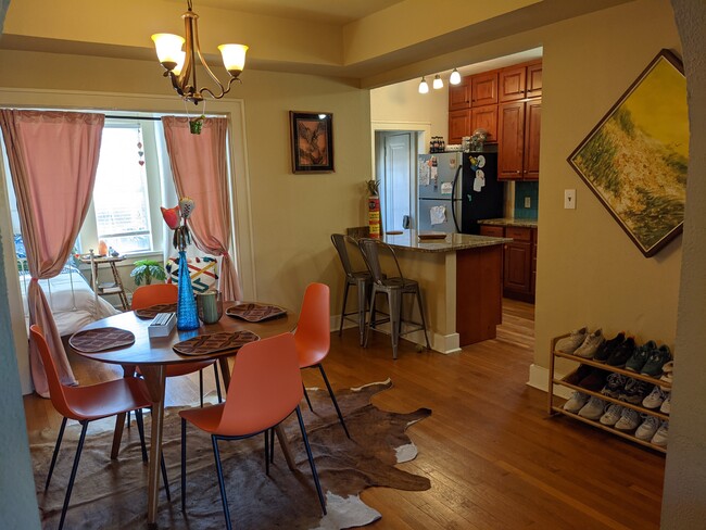 Dining Room with Kitchen Visible - 512 W Gramercy Pl