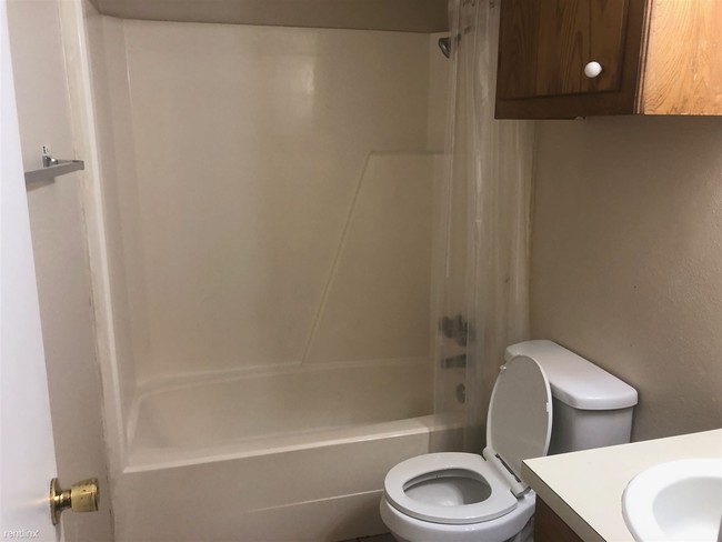 Building Photo - 2 br, 1 bath  - 912 Navajo Trl