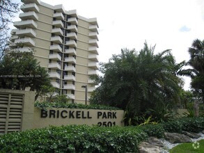 Building Photo - 2501 Brickell Ave