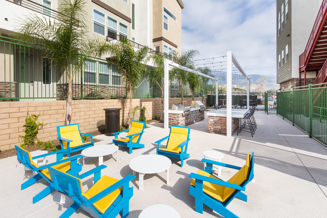 Outside Lounge Area - The Glen