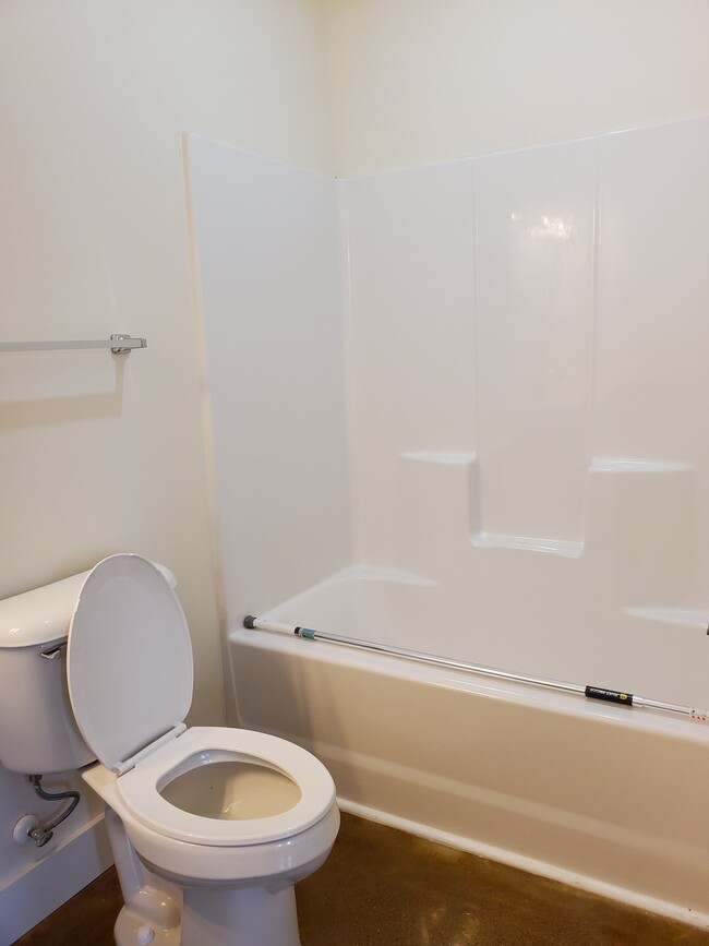 Unit 103 Bathroom - Garland Rodes Apartments