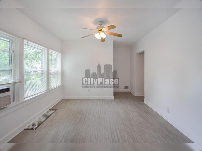 Building Photo - 3261 Carrollton Ave