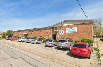 Building Photo - 1015 Hall Ave