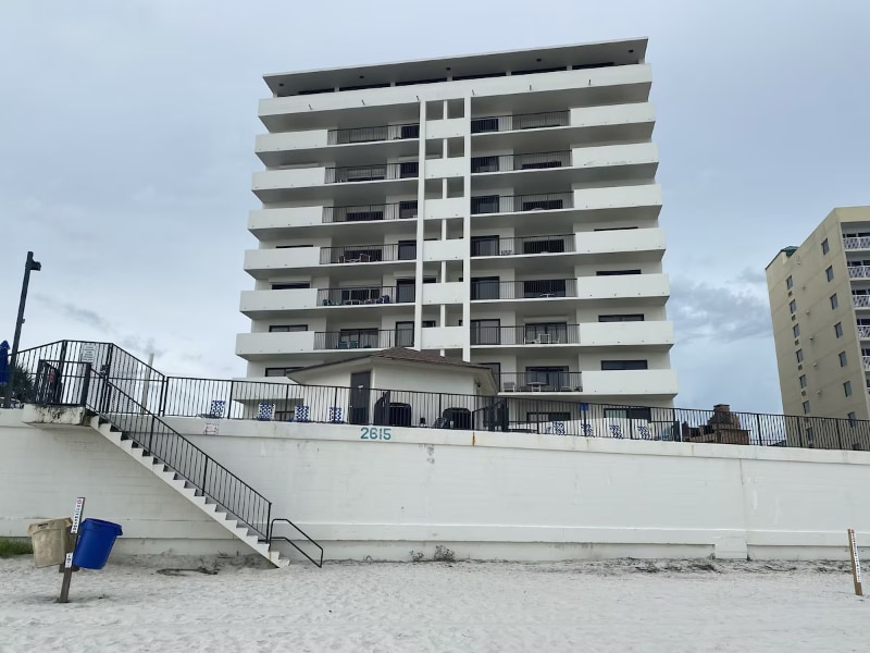 Foto principal - 2615 S Atlantic Ave