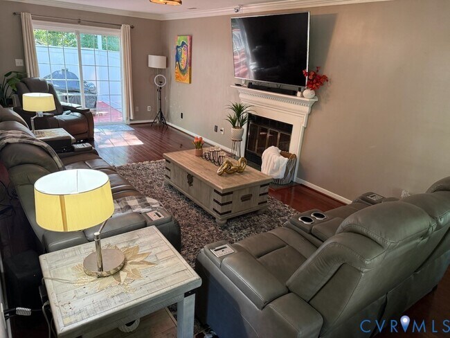 Foto del edificio - 5421 Pleasant Grove Ln