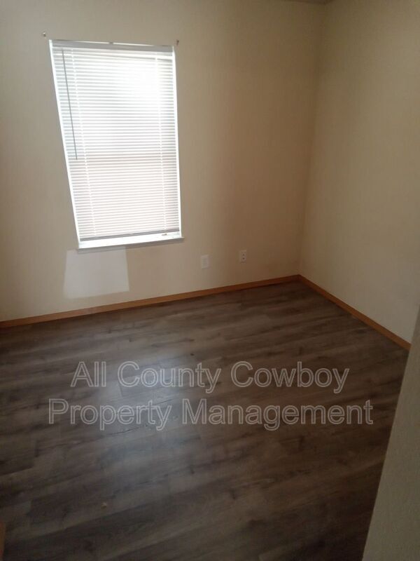 535 Mitchell St Unit 5, Laramie, WY 82072 Condo for Rent in Laramie