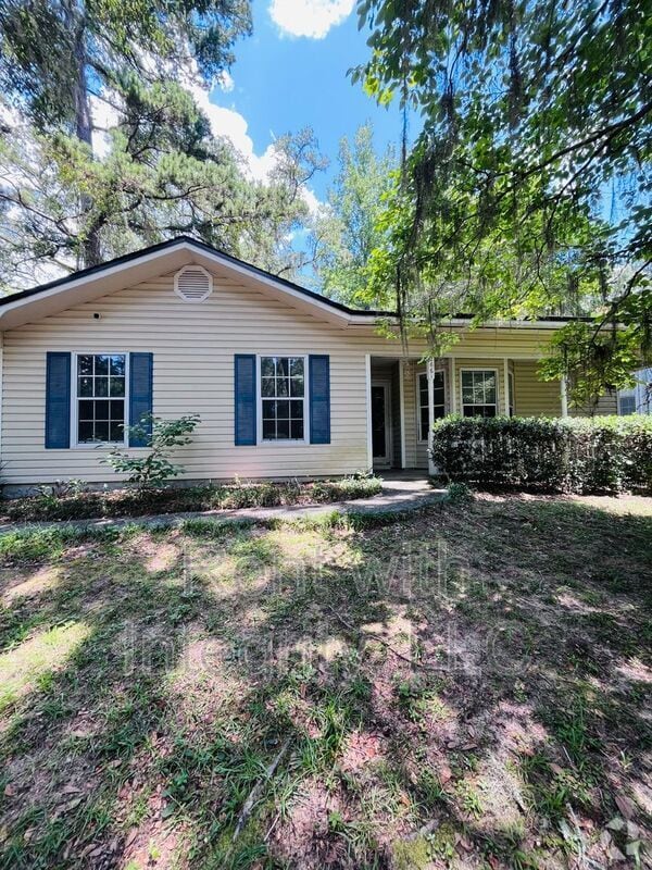 Building Photo - 2661 Faversham Dr