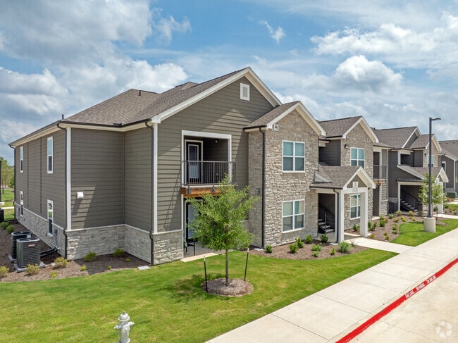 Building Photo - Carver Ridge Apartments