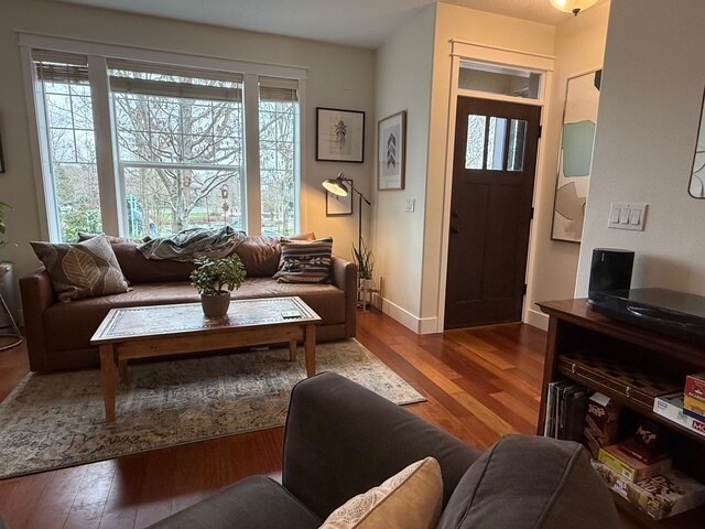 Sala de estar - 11836 SW Palermo St