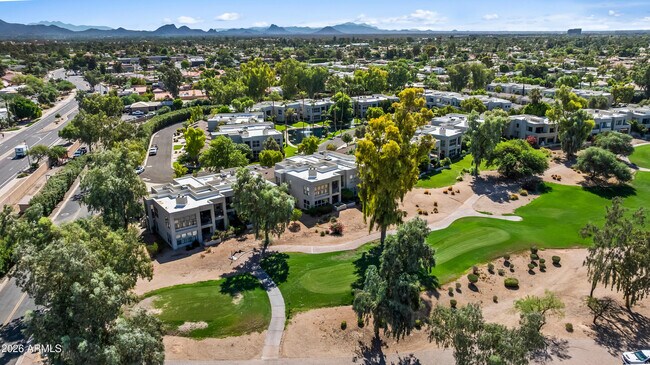 Foto del edificio - 7700 E Gainey Ranch Rd