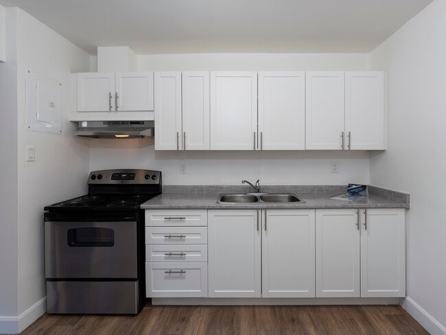 Building Photo - Claire Oak Apartments
