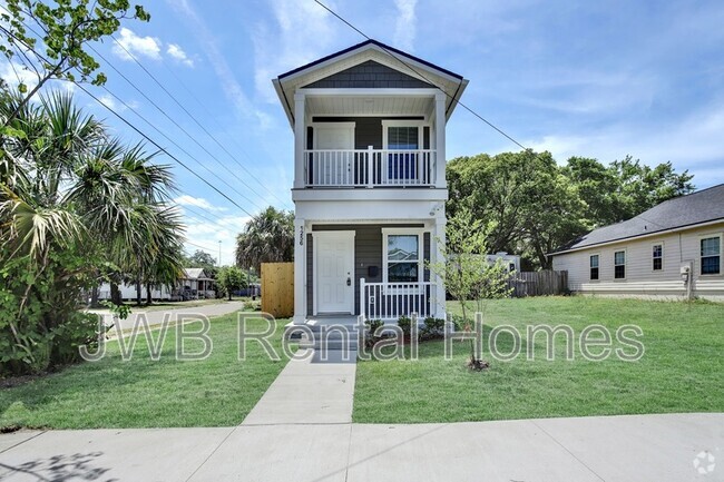 Building Photo - 1256 Pippin St