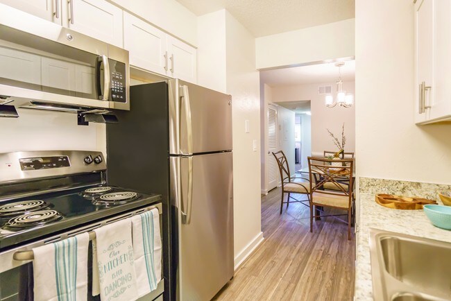 Nob Hill Apartments Nashville Tn Apartments Com