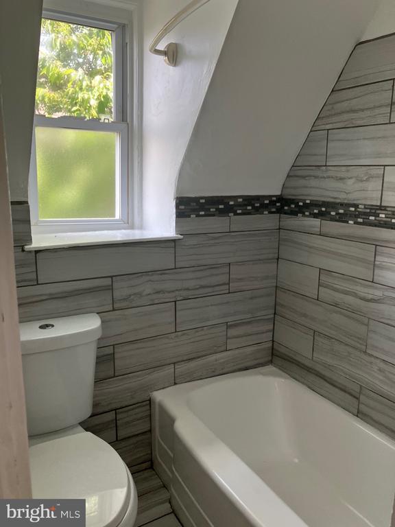 Foto principal - 1127 S 48th St