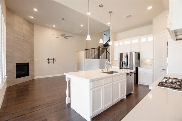 Building Photo - 5586 Autumn Winds Ct