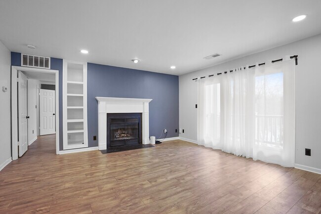 Foto del edificio - 7503 Ashby Ln