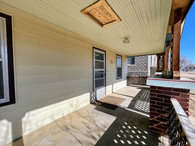 Building Photo - Bungalow 3 Bedroom located in Sylvia