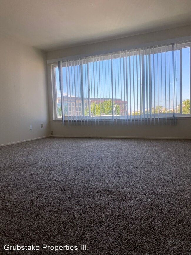 Building Photo - Studio, 1 bath Apartment - 1735 Broadway S...