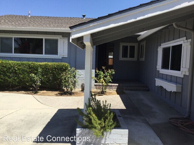 Building Photo - 3 br, 2 bath House - 2380 Briarwood Drive