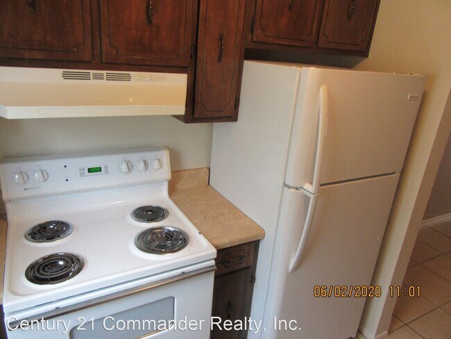 Foto del edificio - 1104 W 19th Ct