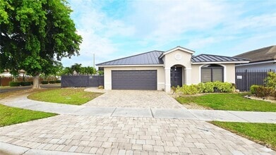 Building Photo - 3796 SW 148th Ct