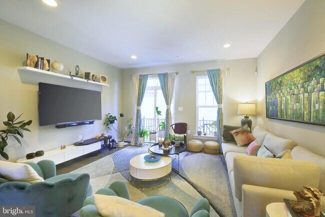 Foto del edificio - 719 Parkside Pl NE