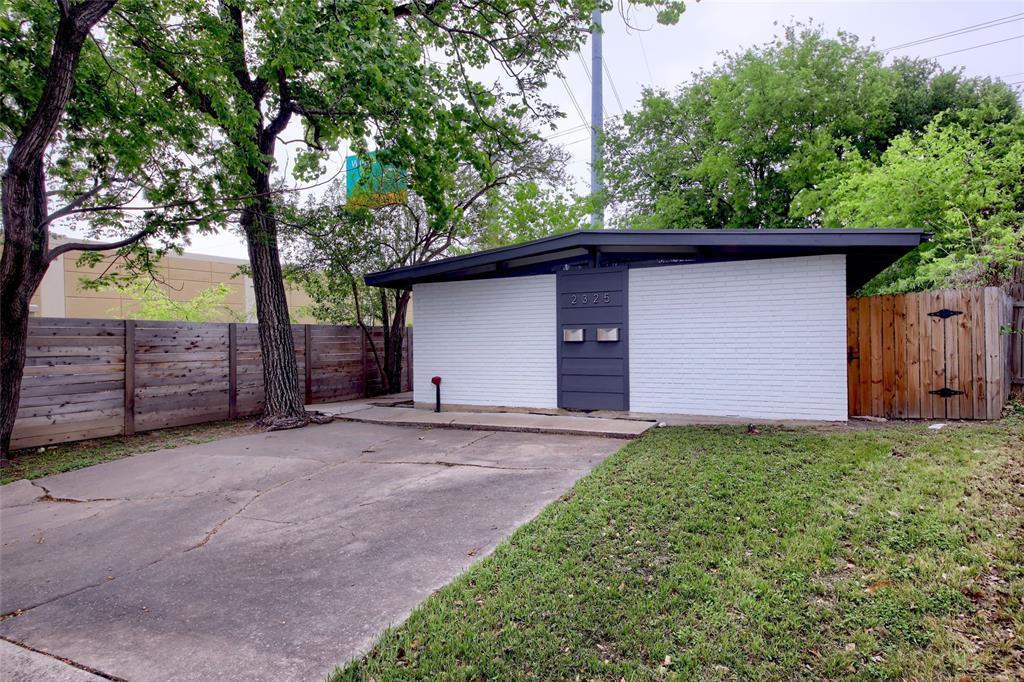 Foto principal - 2325 Newfield Ln